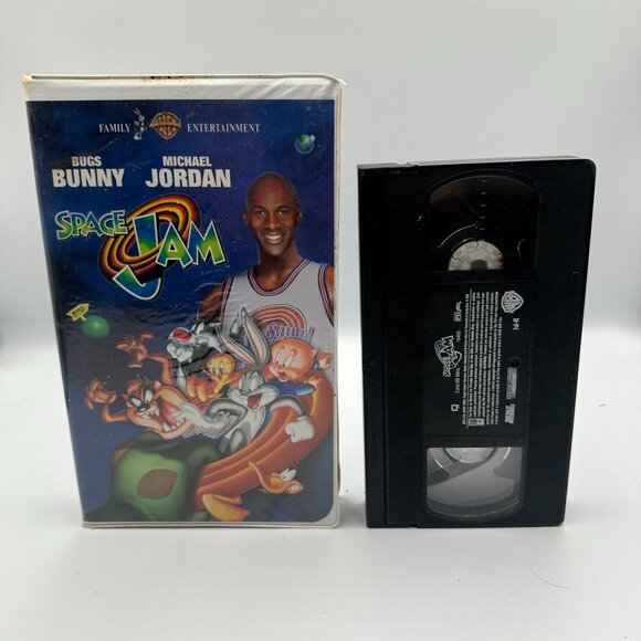 Space Jam 1996 VHS Family Entertainment Michael Jordan Bugs Bunny - Picture 3 of 3